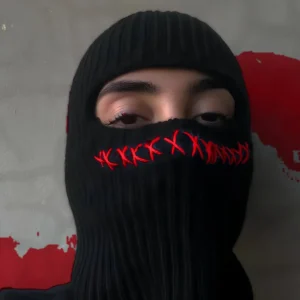 Cagoule Halloween Noir coutures X Rouges