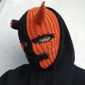 Cagoule démon tricotée Noir et Orange
